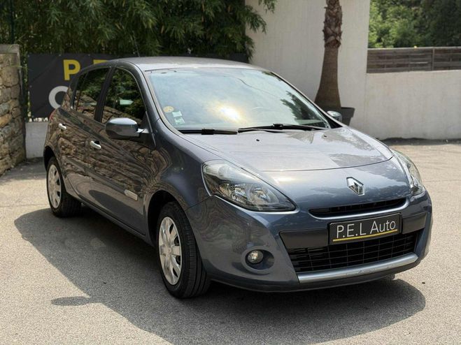 Renault Clio III 1.5 dCi 85 Dynamique -1re MAIN- Bleu de 2009