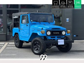  Voir détails -Toyota Land Cruiser FJ40 - DIRECTION ASSISTE RENOV - 7 PLAC à Andrzieux-Bouthon (42)