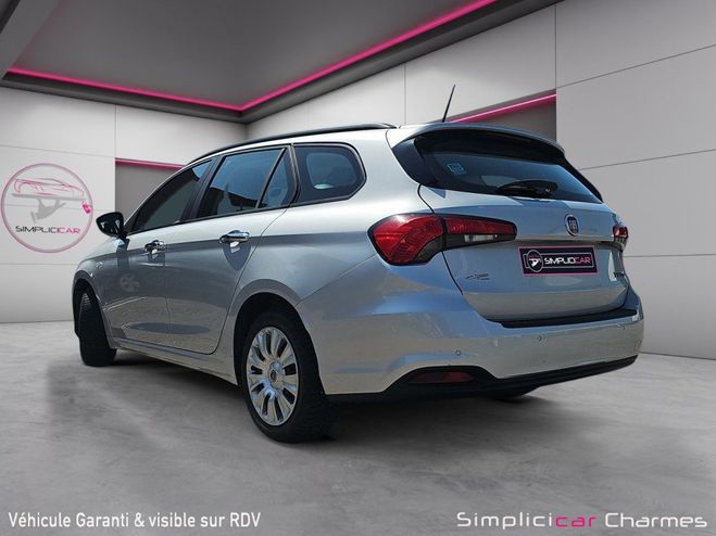 Fiat Tipo 5 PORTES BUSINESS VPC 1.3 MULTIJET 95 CH Gris de 2017
