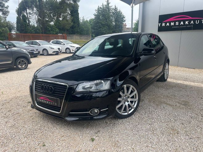 Audi A3 (8P Phase 2) 1.6 TDI 90ch Sportback Ambi Noir de 2012
