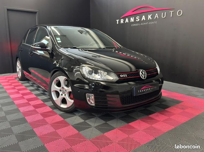 Volkswagen Golf 2.0 TSI 210ch GTI RVISION JOUR Noir de 2011