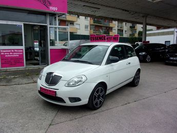  Voir détails -Lancia Ypsilon 1.2 8V 69 ELLE à Toulouse (31)
