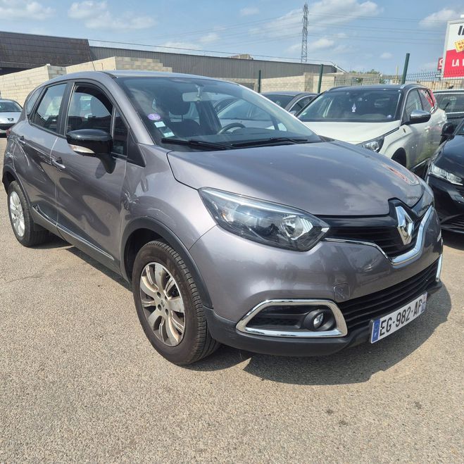Renault Captur (2) 0.9 TCE 90 ENERGY ZEN SUV Gris fonc de 2016