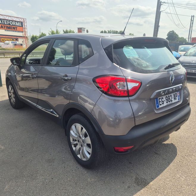 Renault Captur (2) 0.9 TCE 90 ENERGY ZEN SUV Gris fonc de 2016