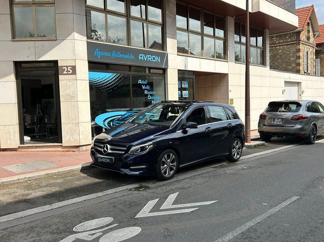 Mercedes Classe B II (2) 200 SENSATION 7G-DCT (Toit Ouvran Bleu Fonc Nacr de 2018