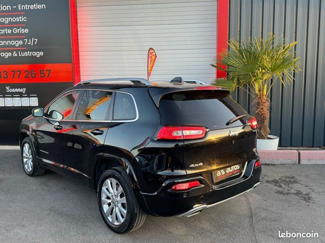 Jeep Cherokee 2.2 CRD 4wD 200cv Bote auto Overland to Noir de 2017