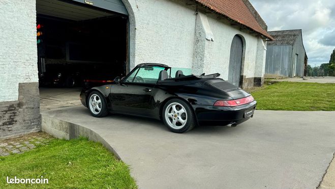 Porsche 911 993 Carrera 2 Cabriolet Noir de 1995
