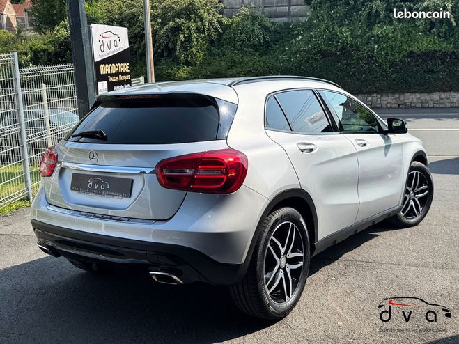 Mercedes Classe GLA Classe 220d 177 ch 7G-DCT Sensation Gris de 2016