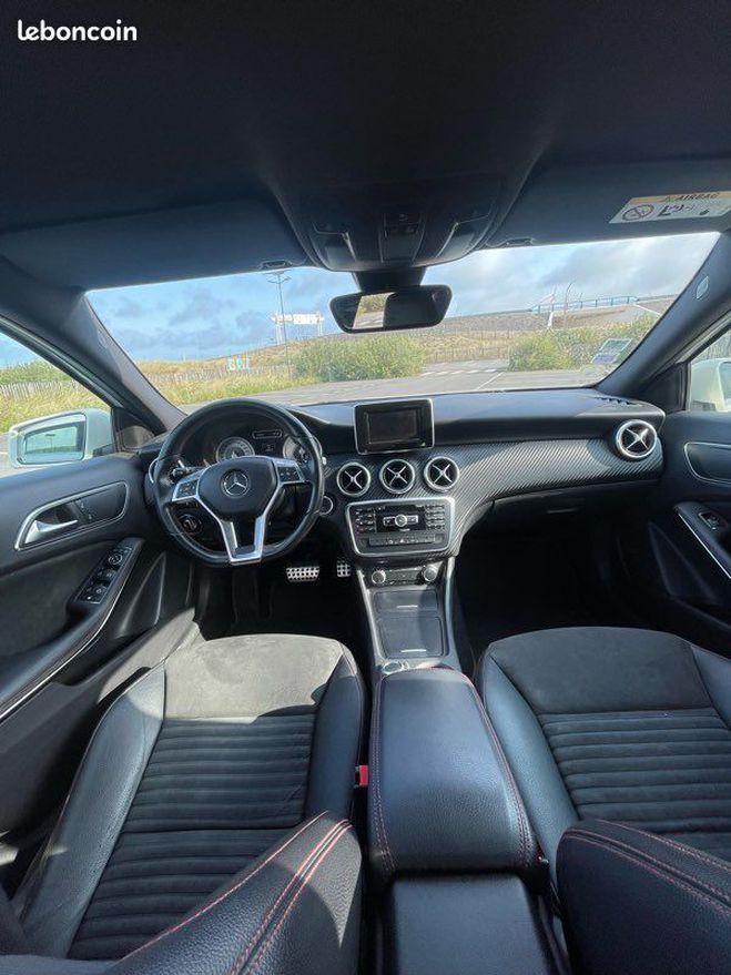 Mercedes Classe A pack AMG Blanc de 2014