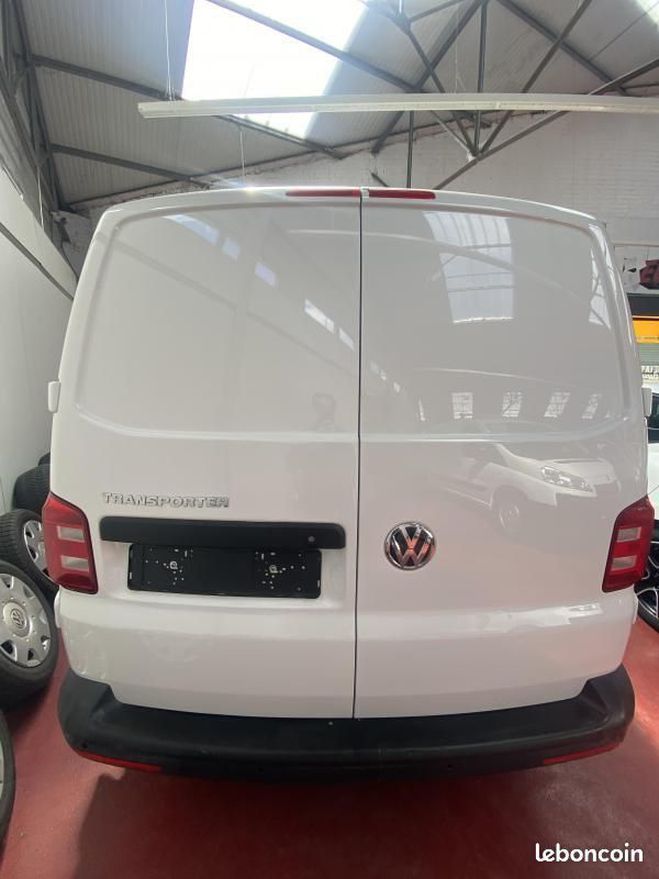 Volkswagen Transporter FOURGON FGN TOLE L2H1 2.0 TDI 150 DSG7 5 Blanc de 2019