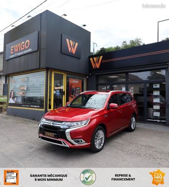  Voir détails -Mitsubishi Outlander 2.4 240H 135 CH   95 ELEC TWIN-MOTOR PHE à Bourgoin-Jallieu (38)