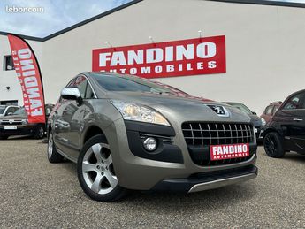  Voir détails -Peugeot 3008 1.6 Hdi 110Ch Premium à Pavie (32)