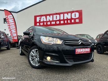  Voir détails -Citroen C4 1.6 Hdi 92Ch Exclusive à Pavie (32)