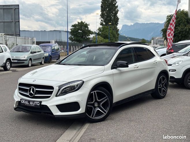 Mercedes Classe GLA Classe 200 d Fascination AMG 4MATIC 7G-D Blanc de 2015