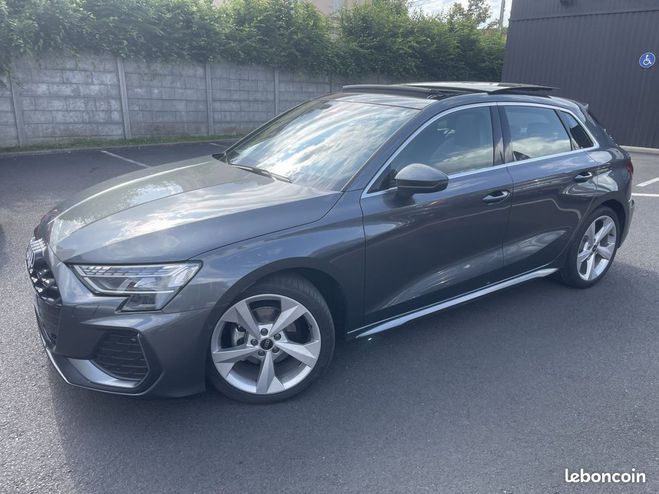 Audi A3 Sportback (4) 35 TDI 150 S tronic Line Gris de 2024