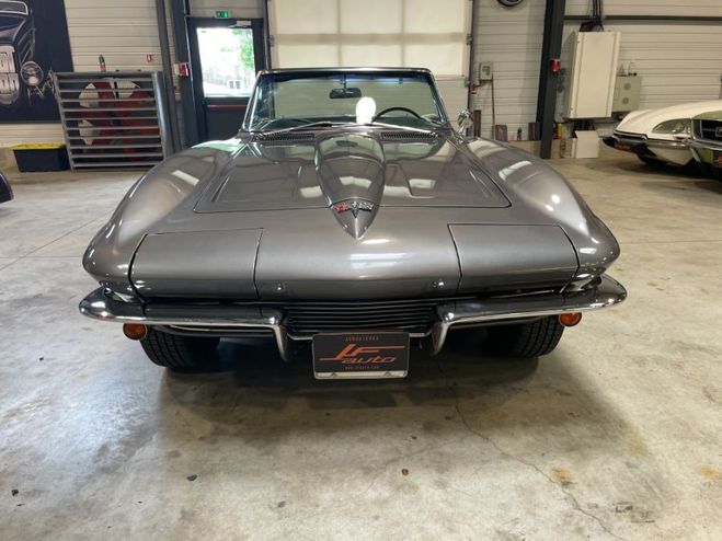 Chevrolet Corvette C2 CABRIOLET GRIS ANTHRACITE de 1964