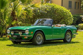  Voir détails -Triumph TR6 