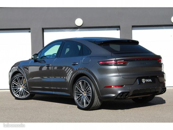 Porsche Cayenne Coup Turbo S E-Hybrid 680Ch | LLD 2390e Gris de 2023