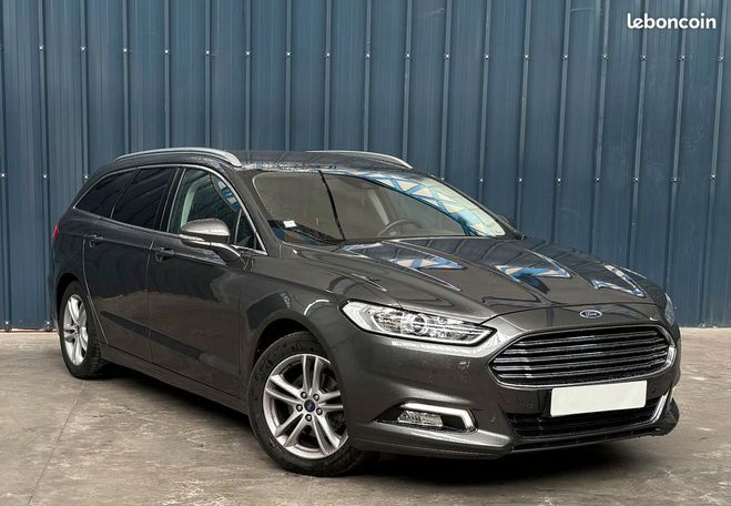 Ford Mondeo Titanium Business SW 2.0 EcoBlue 150 ch  Gris de 2019