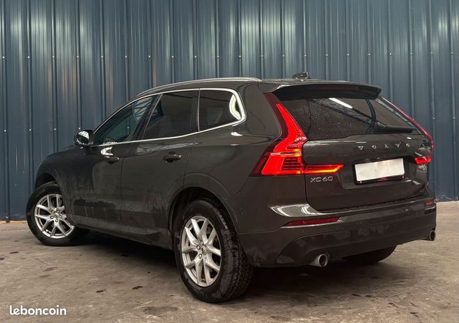 Volvo XC60 190 ch AWD Momentum Geartronic Garantie  Gris de 2019