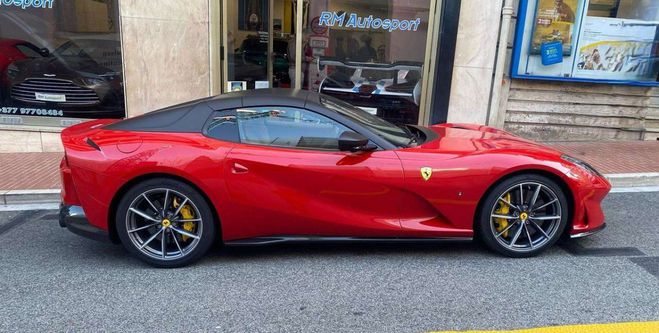 Ferrari 812 Superfast GTS 6.5 V12 800ch Rouge de 2021