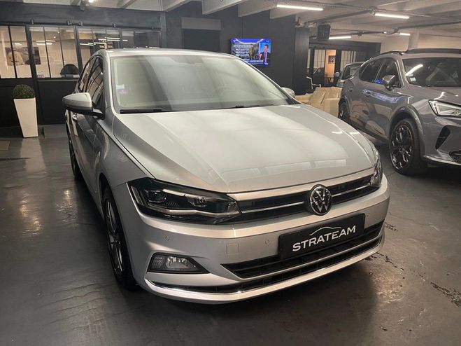 Volkswagen Polo VI Carat DSG Gris de 2020