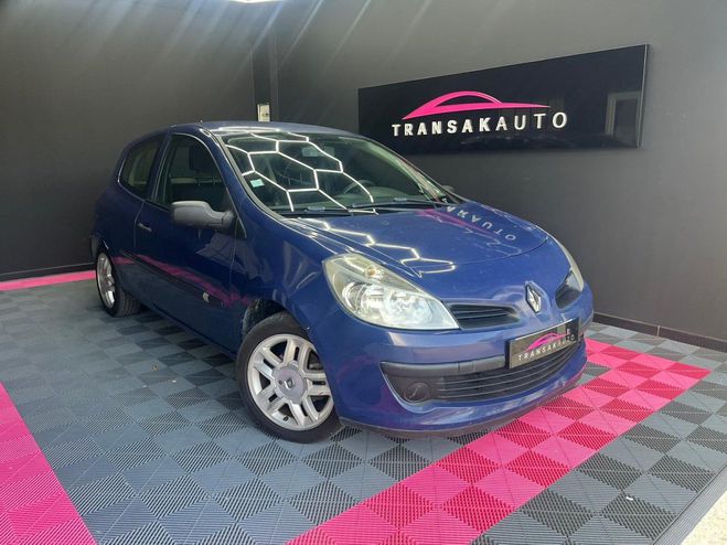 Renault Clio III 1.5 DCI 70CH Bleu de 2008