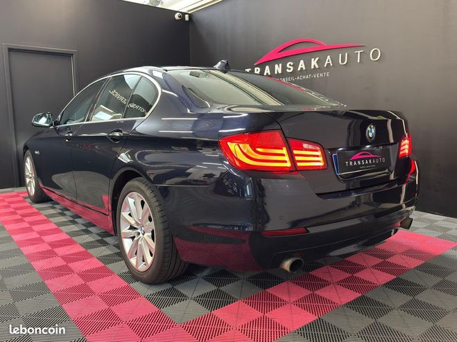 BMW Serie 5 F10 535i 306ch Luxe SECONDE MAIN SUIVI C Bleu de 2010