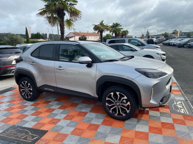 Toyota Yaris 1.5 HYBRIDE 130 2WD DESIGN PACK HIVER ET  de 2025