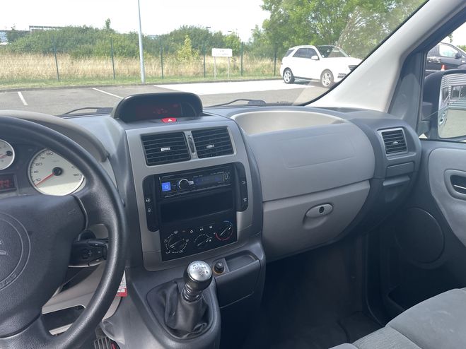 Citroen Jumpy 2.0 HDI140 COMBI ATLANTE L2H1 8/9PL GRIS CLAIR  de 2009