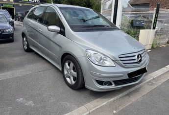  Voir détails -Mercedes Classe B BVA 180 CDI DESIGN CVT à Harnes (62)