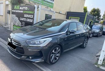  Voir détails -Citroen DS5  BVA HYBRID4 SPORT CHIC ETG6 à Harnes (62)