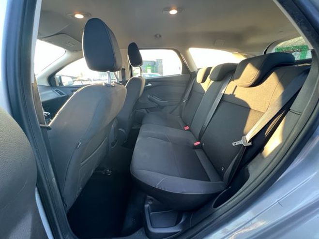 Ford Focus 1.0 EcoBoost 100 SetS Executive Grise de 2018