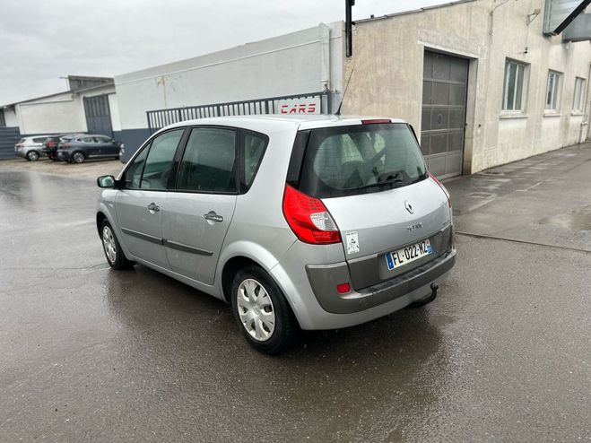 Renault Scenic Scenic 1.5 dCi 105 FAP Authentique Gris clair de 2007