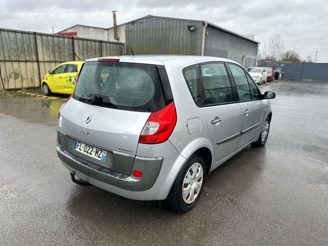 Renault Scenic Scenic 1.5 dCi 105 FAP Authentique Gris clair de 2007