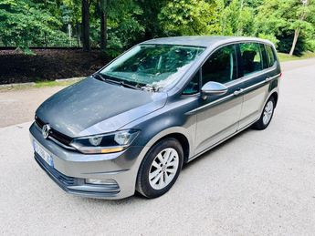  Voir détails -Volkswagen Touran 1.6 TDI - 16V TURBO à Montfermeil (93)