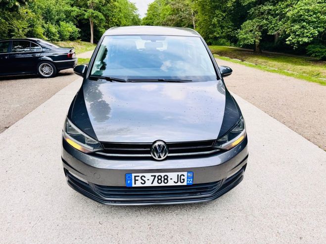 Volkswagen Touran 1.6 TDI - 16V TURBO GRIS de 2017