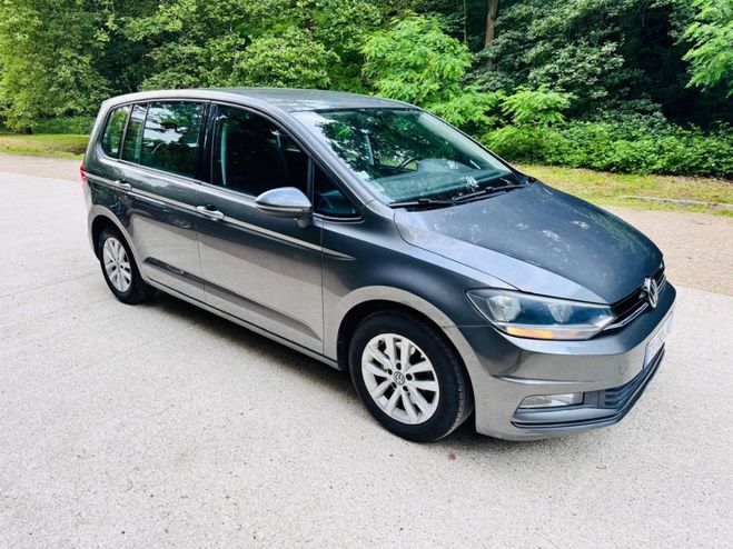 Volkswagen Touran 1.6 TDI - 16V TURBO GRIS de 2017