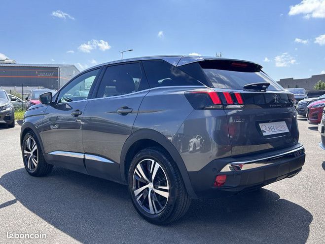Peugeot 3008 2.0 BLUEHDI 150CH GT LINE S&S Gris de 2018