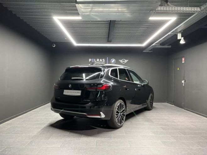 BMW Serie 2 ActiveTourer 220i 170ch Luxury DKG7 Saphirschwarz Mtallis de 2022