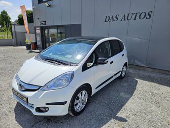  Voir détails -Honda Jazz 1.3 i-VTEC 88ch Hybrid Luxury Boite Auto à Saint-Jean-de-Linires (49)
