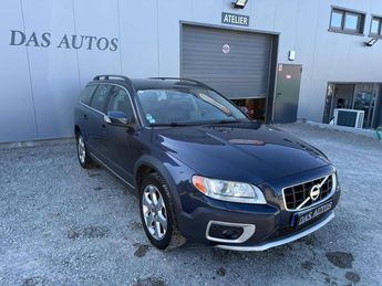  Voir détails -Volvo XC70 II D5 AWD 205ch Xenium Geartronic à Saint-Jean-de-Linires (49)