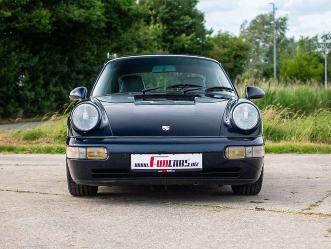 Porsche 911 964 Carrera 4 Bleu de 1991