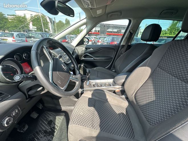 Opel Zafira Tourer 1.6 CDTI 136CH ECOFLEX COSMO STAR Blanc de 2015