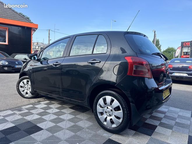 Toyota Yaris 90 D-4D 5P Noir de 2007