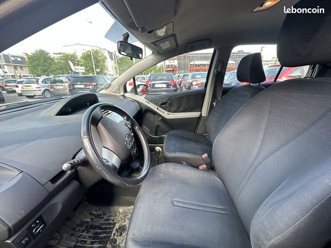 Toyota Yaris 90 D-4D 5P Noir de 2007