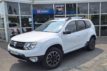  Voir détails -Dacia Duster 1.5 dCi 110ch Black Touch 2017 4X2 à Mortagne-sur-Svre (85)