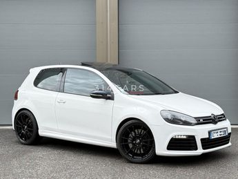  Voir détails -Volkswagen Golf 2.0 16V TSI - 270 - BV DSG 6 VI BERLINE  à Roanne (42)