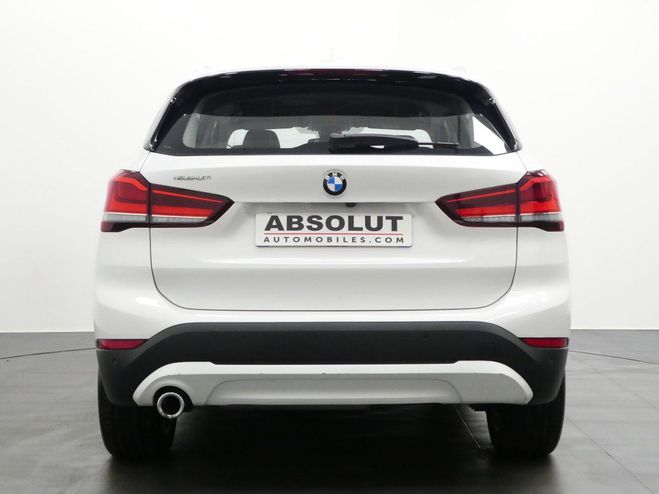 BMW X1 (F48) SDRIVE16DA 116CH BUSINESS DESIGN D BLANC de 2021
