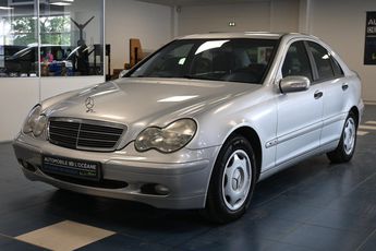  Voir détails -Mercedes Classe C W 203 220 CDI Classic à Saint-Saturnin (72)
